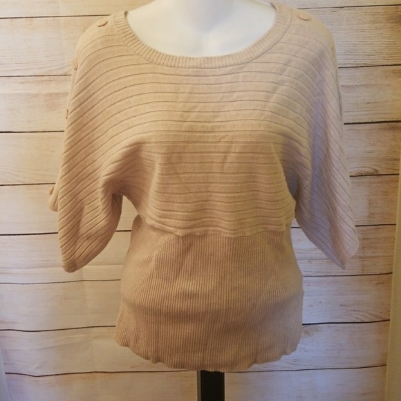 Joseph A. flare sleeve beige scoop neck blouse S - Picture 1 of 5